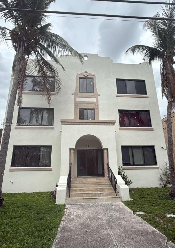 75 Glen Royal Pkwy 3