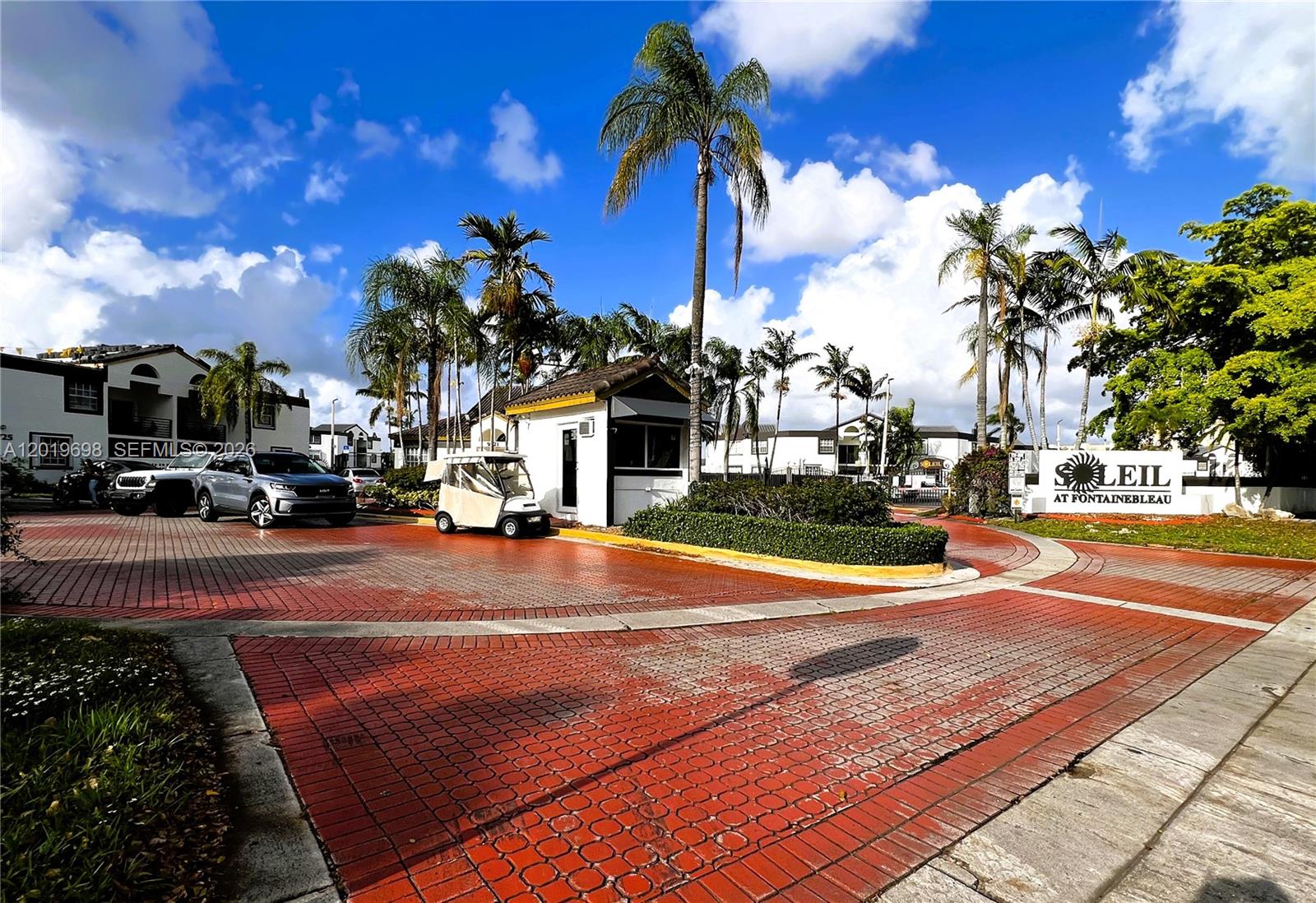 9715 Fontainebleau Blvd E209