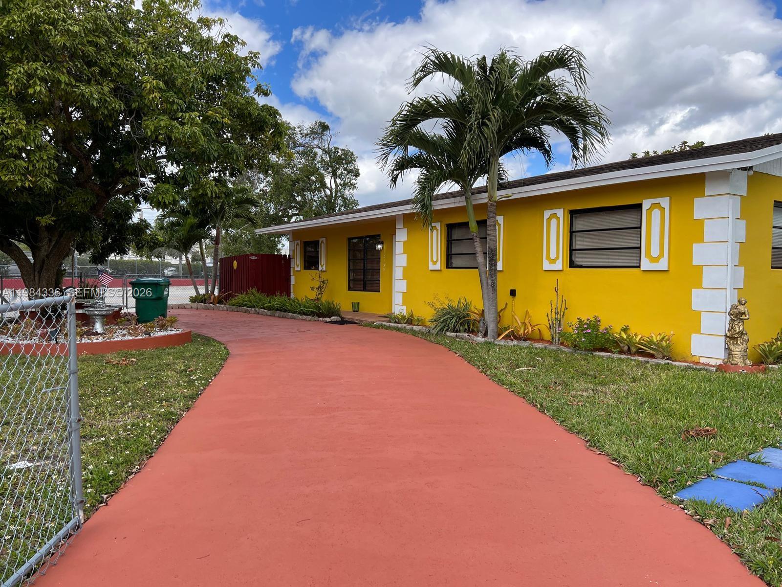 12135 SW 182nd Ter 12135