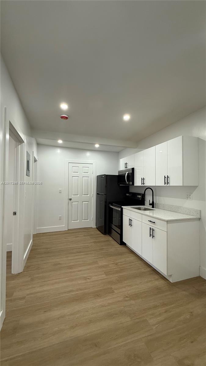 211 SW 10th Ave 5