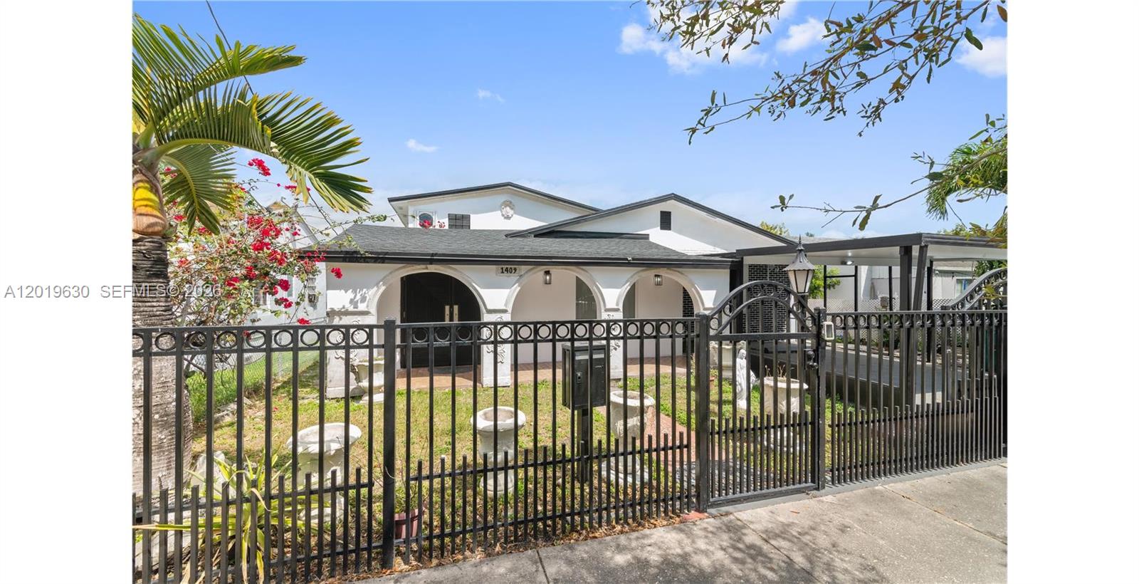 1409 NW 44th St A
