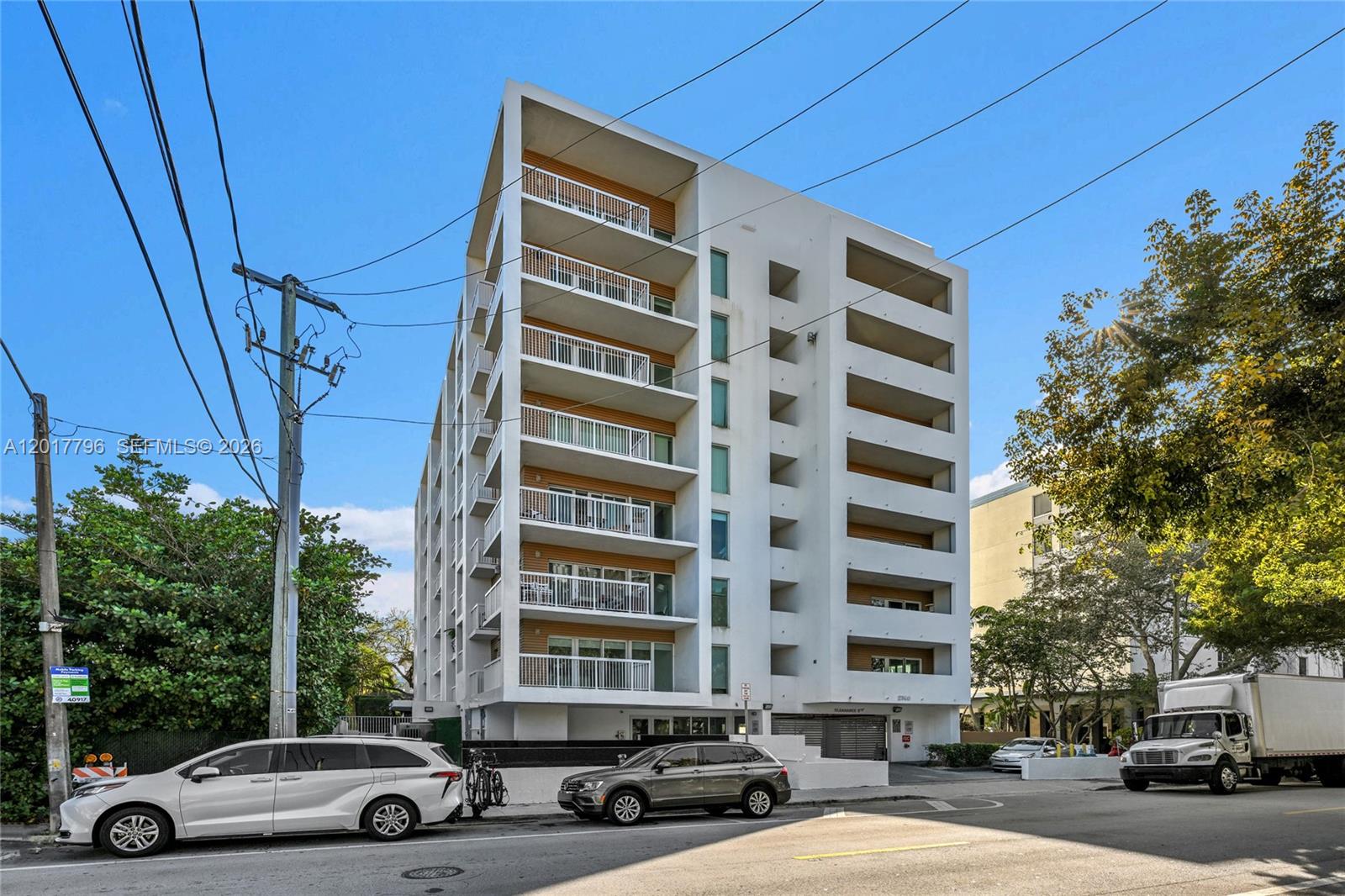 2740 SW 28th Ter 202
