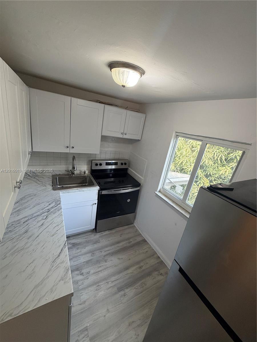 151 NW 17th Pl 3