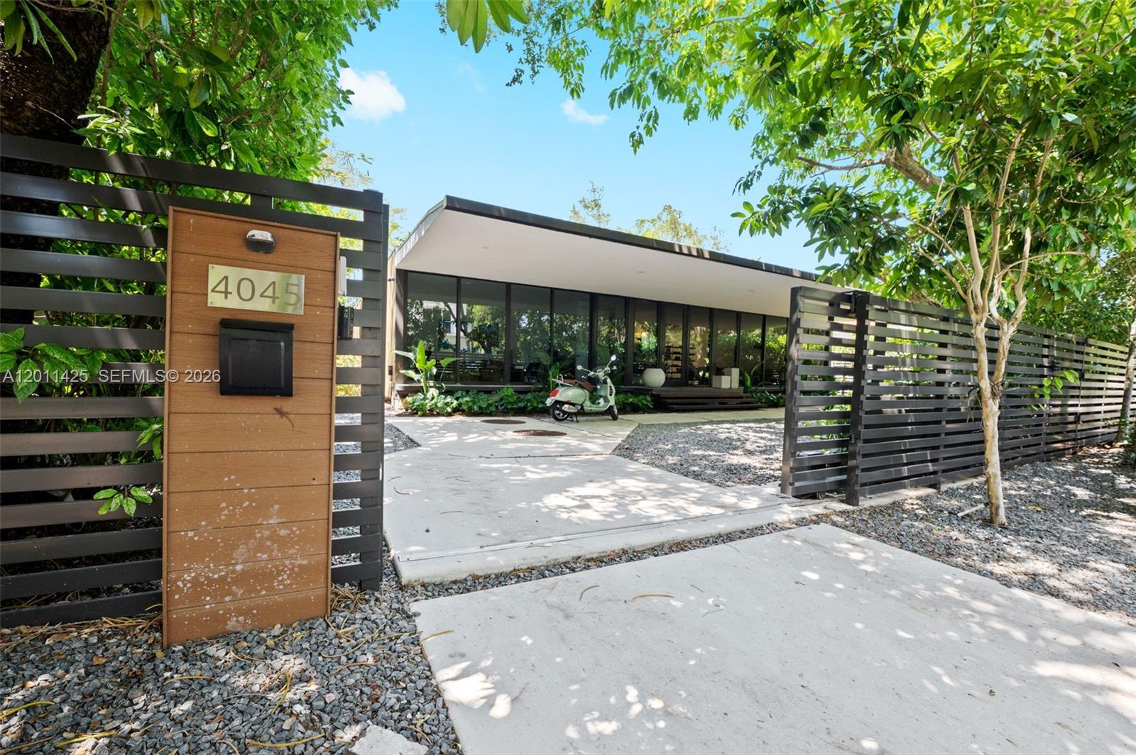 4045 Bonita Ave