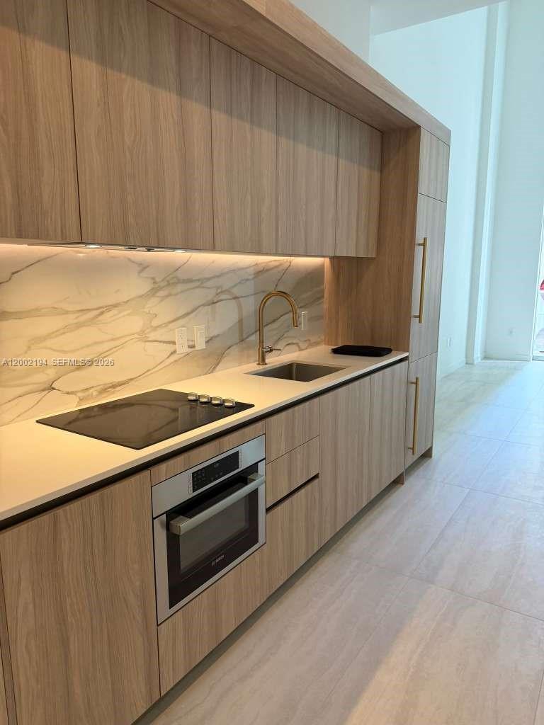 77 SE 5th street 1011