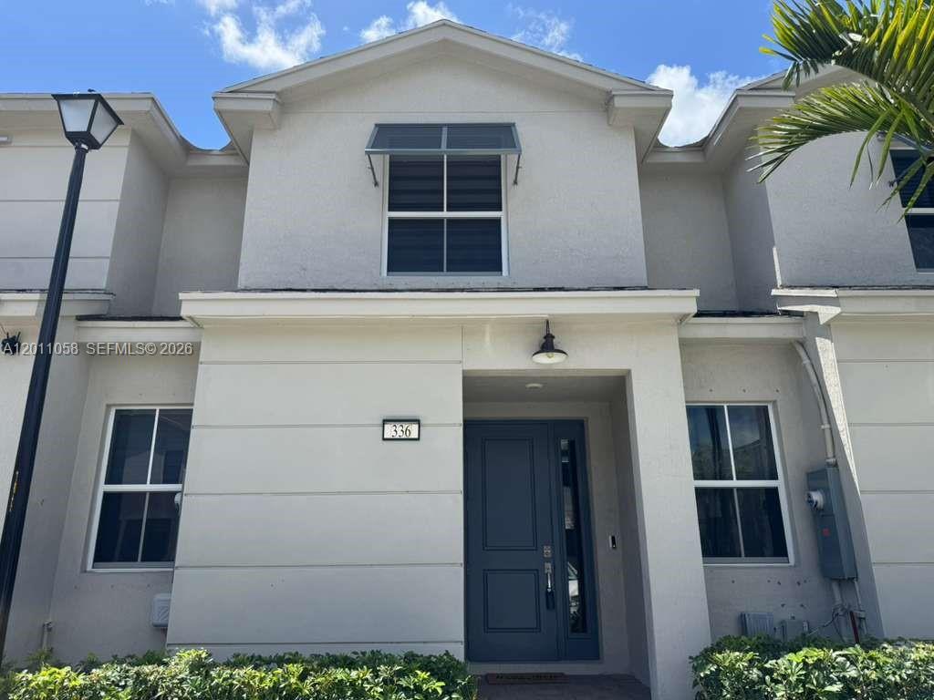 336 NW 8th Ct