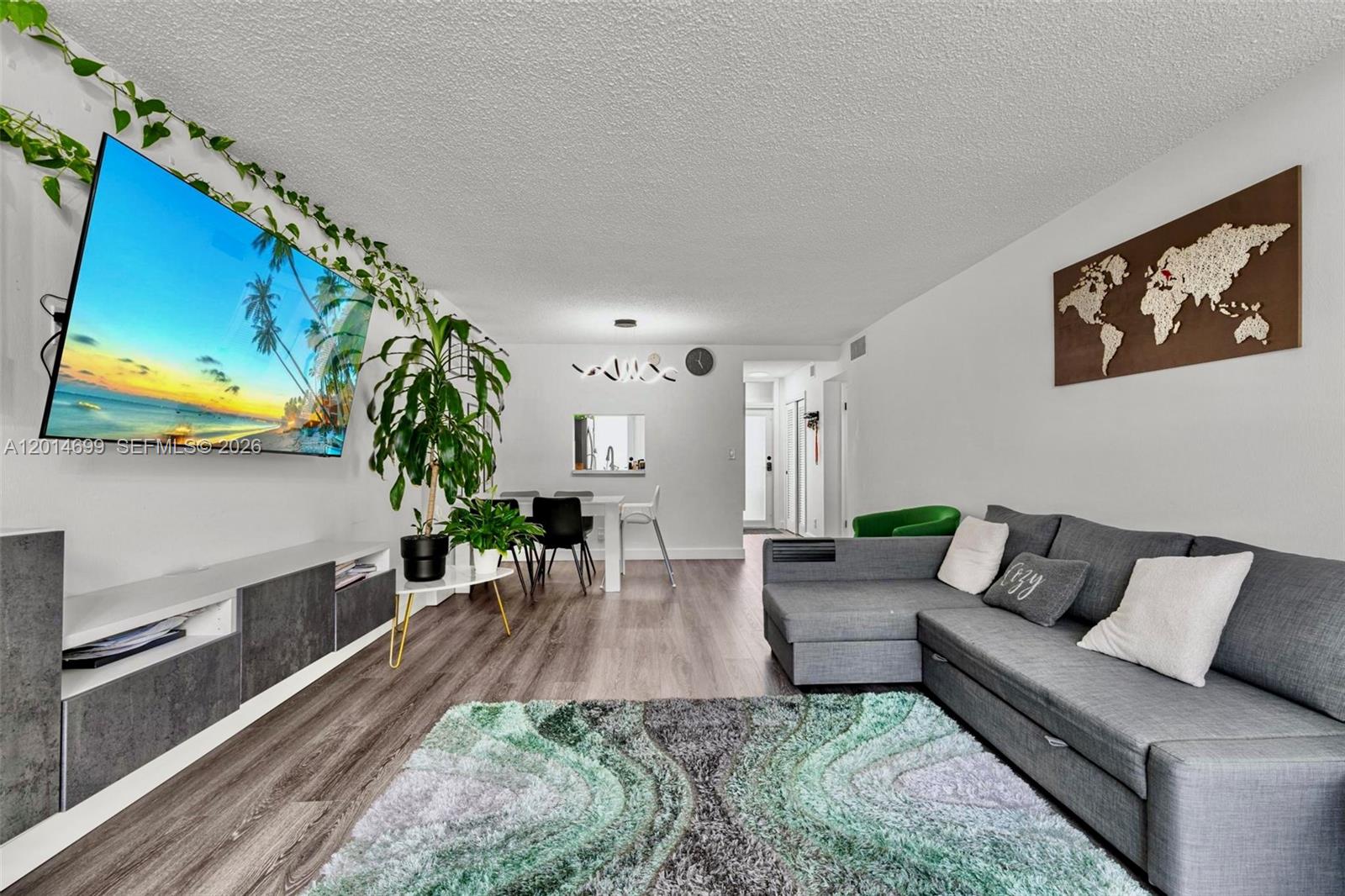 609 NE 14th Ave 405
