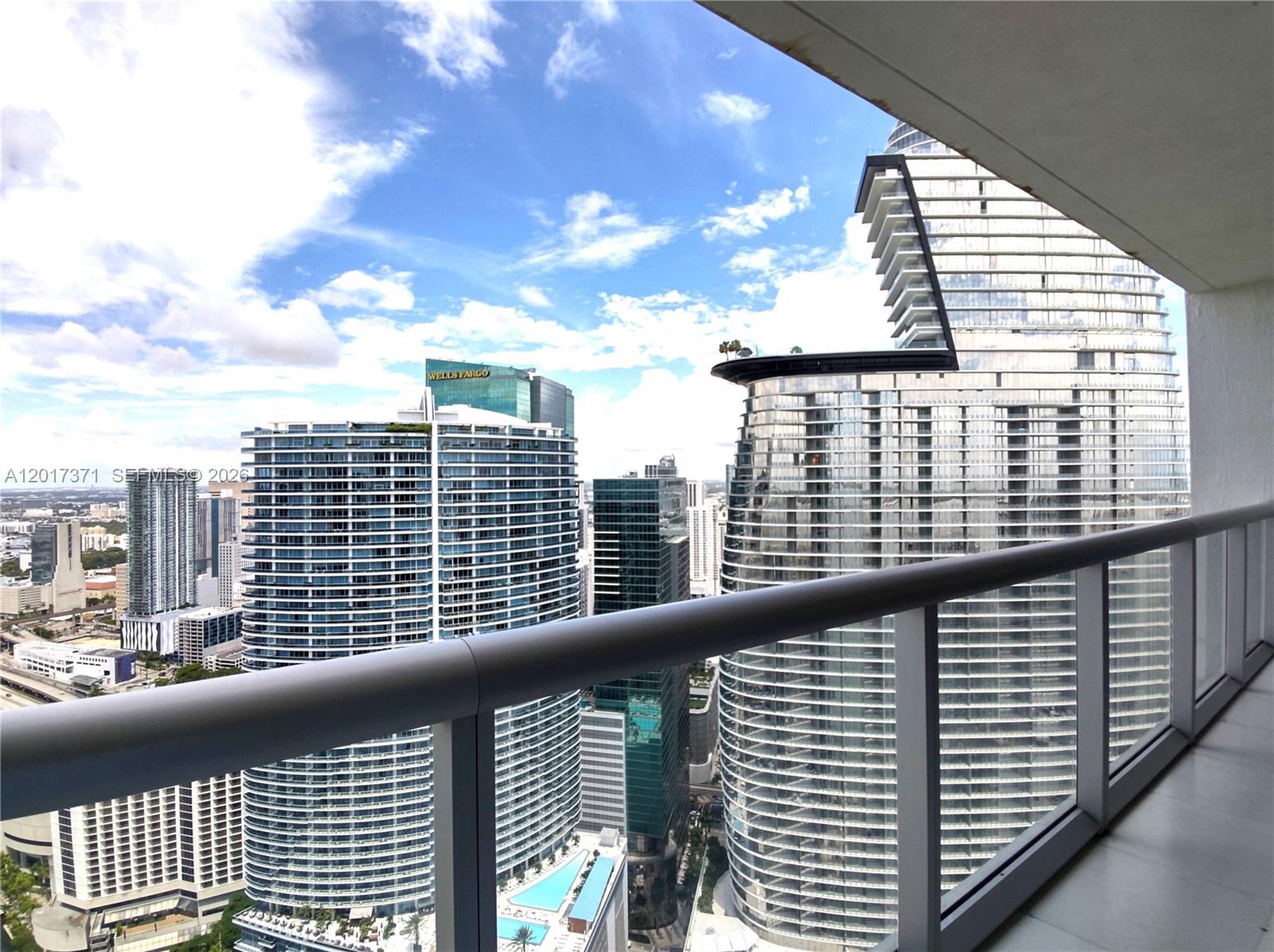 465 Brickell Ave 5004