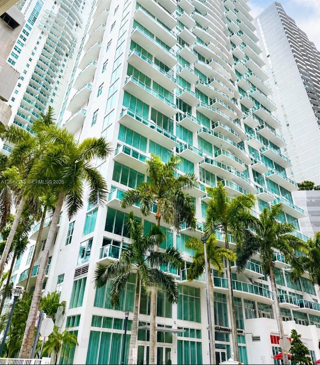 BRICKELL ON THE RIVER S T,BRICKELL ON THE RIVE