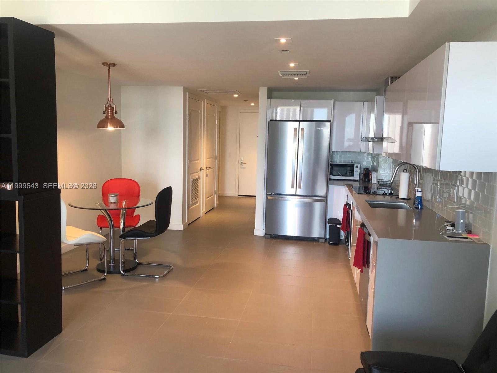 1600 NE 1st Ave 1103