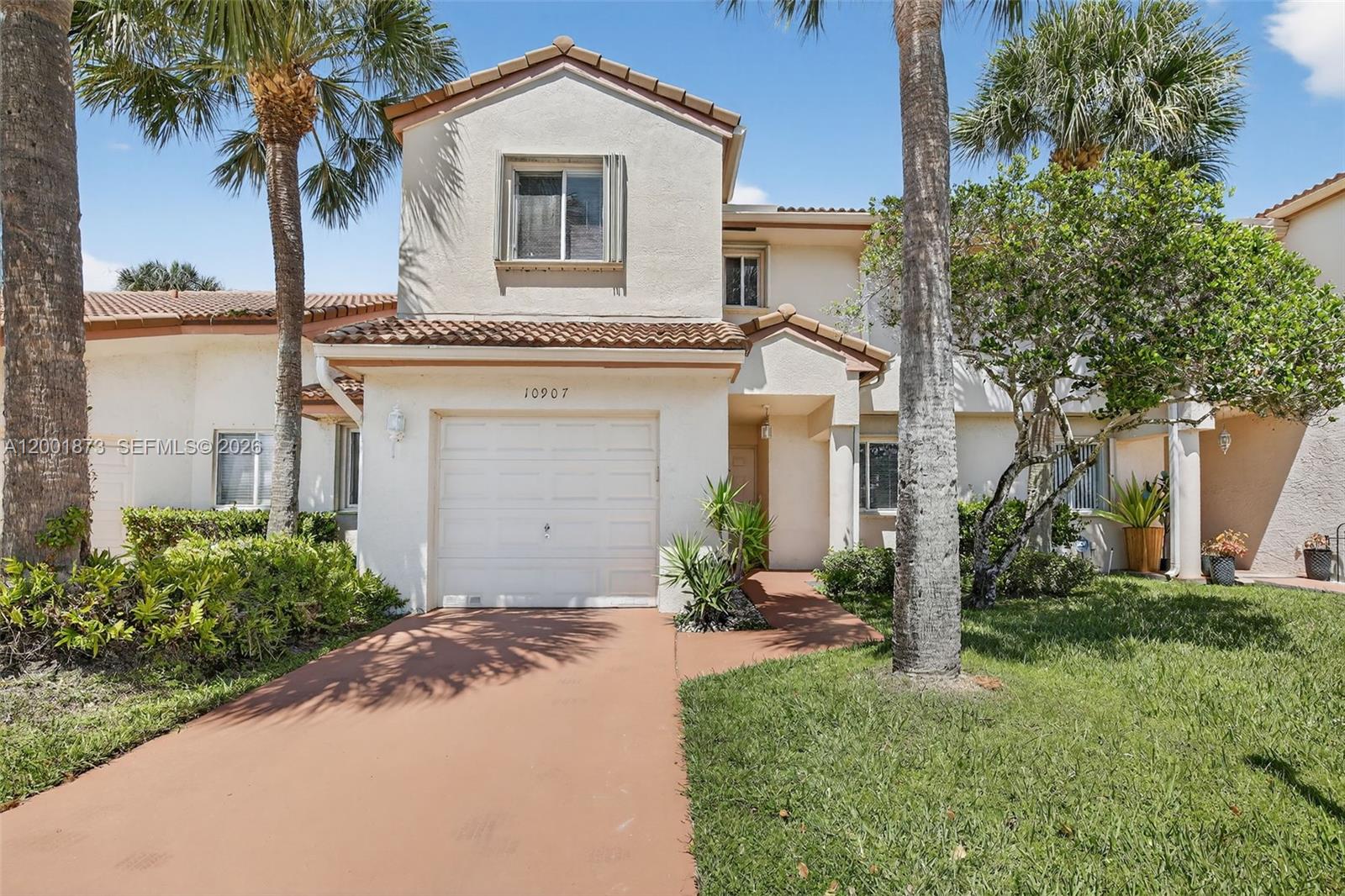 10907 W Broward Blvd