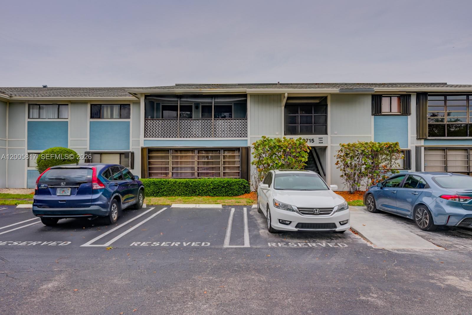 9715 Hammocks Blvd 106