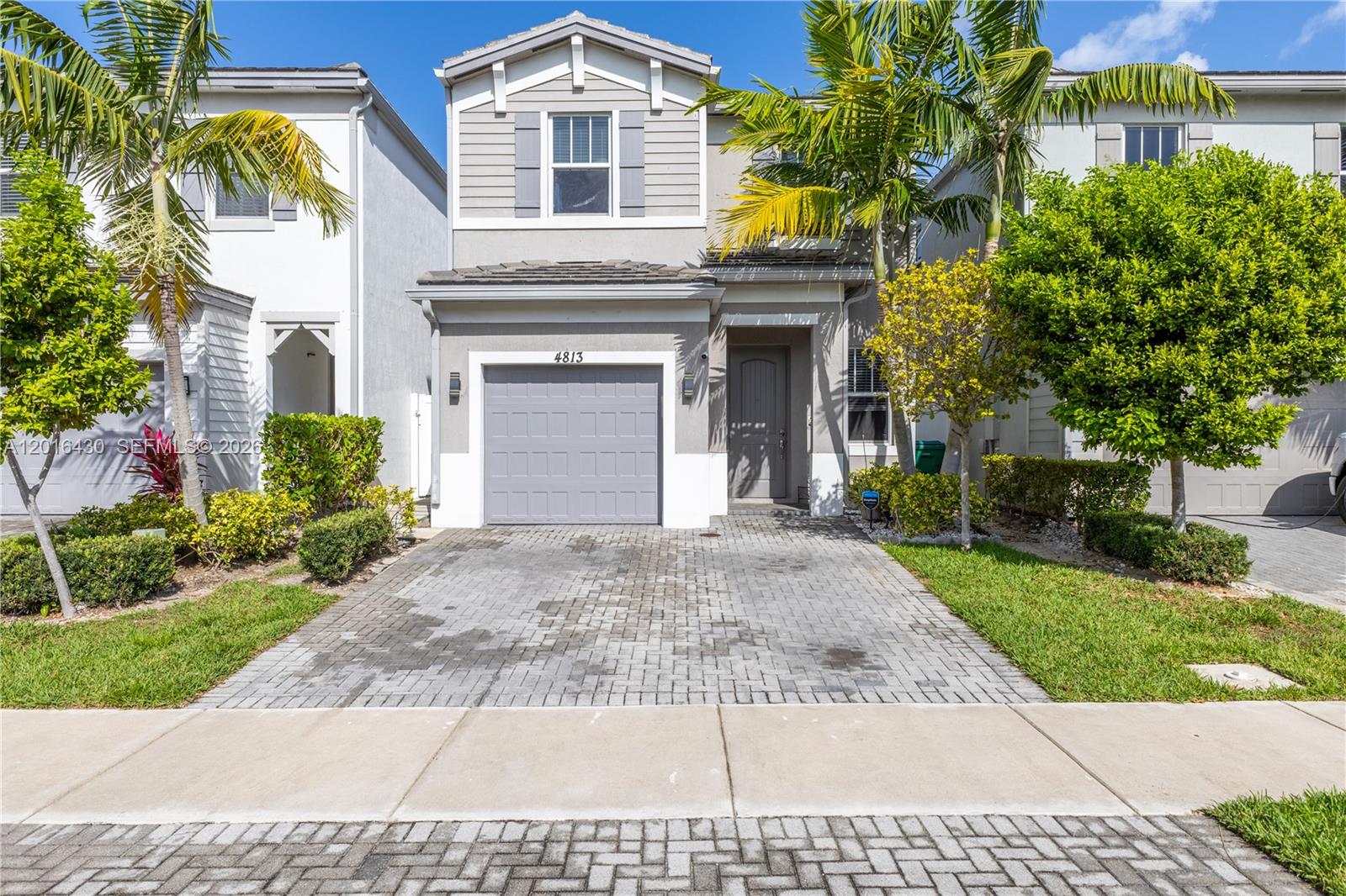 4813 NW 48th Ter