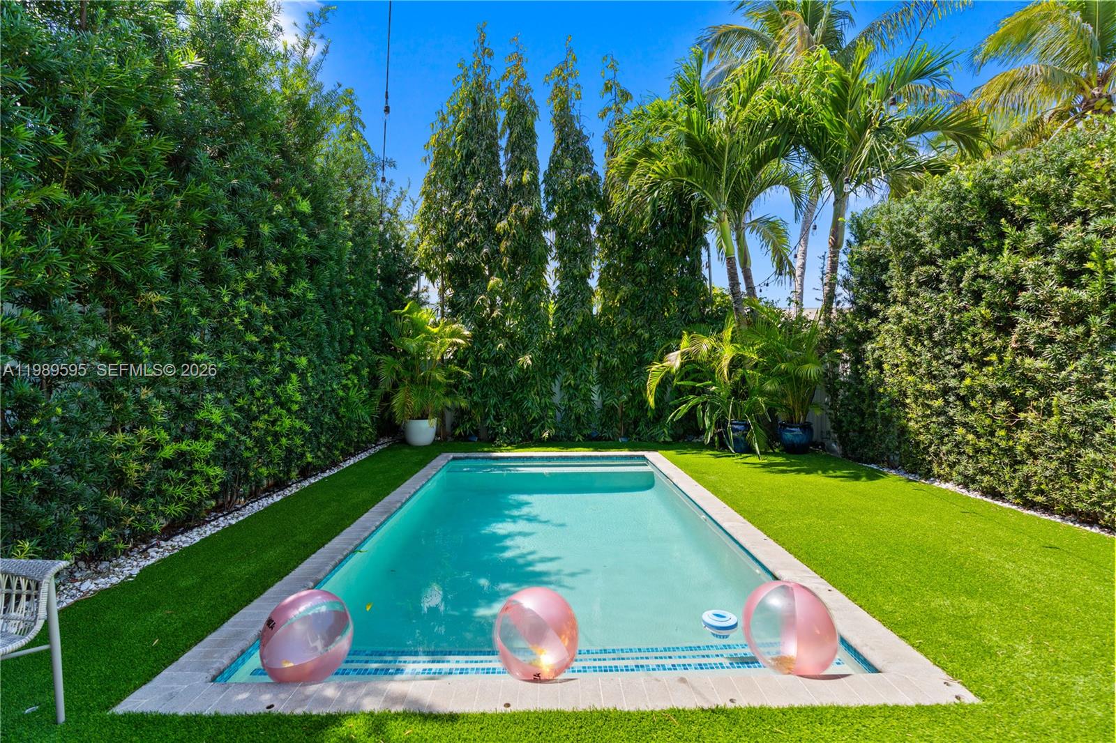 2420 SW 16th Ct 2420