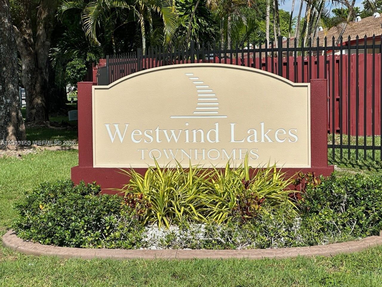 WESTWIND LAKES TOWNHOUSES