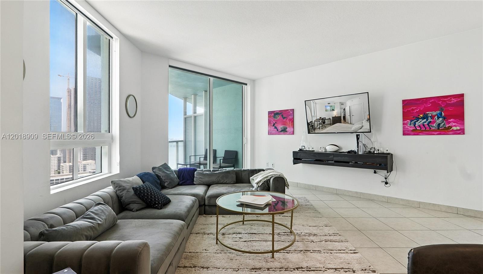1900 N Bayshore Dr 2810