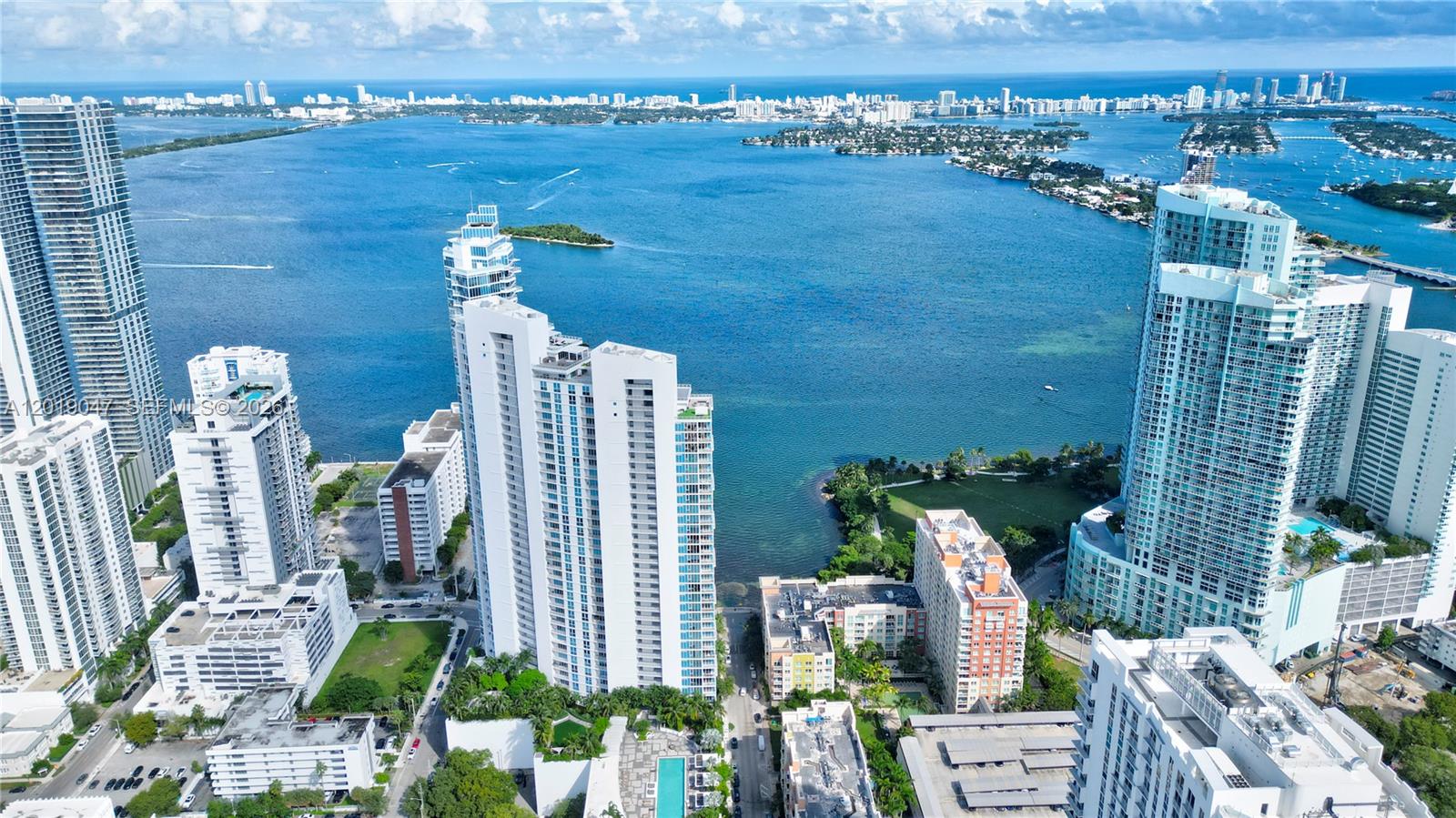 2020 N Bayshore Dr 1905