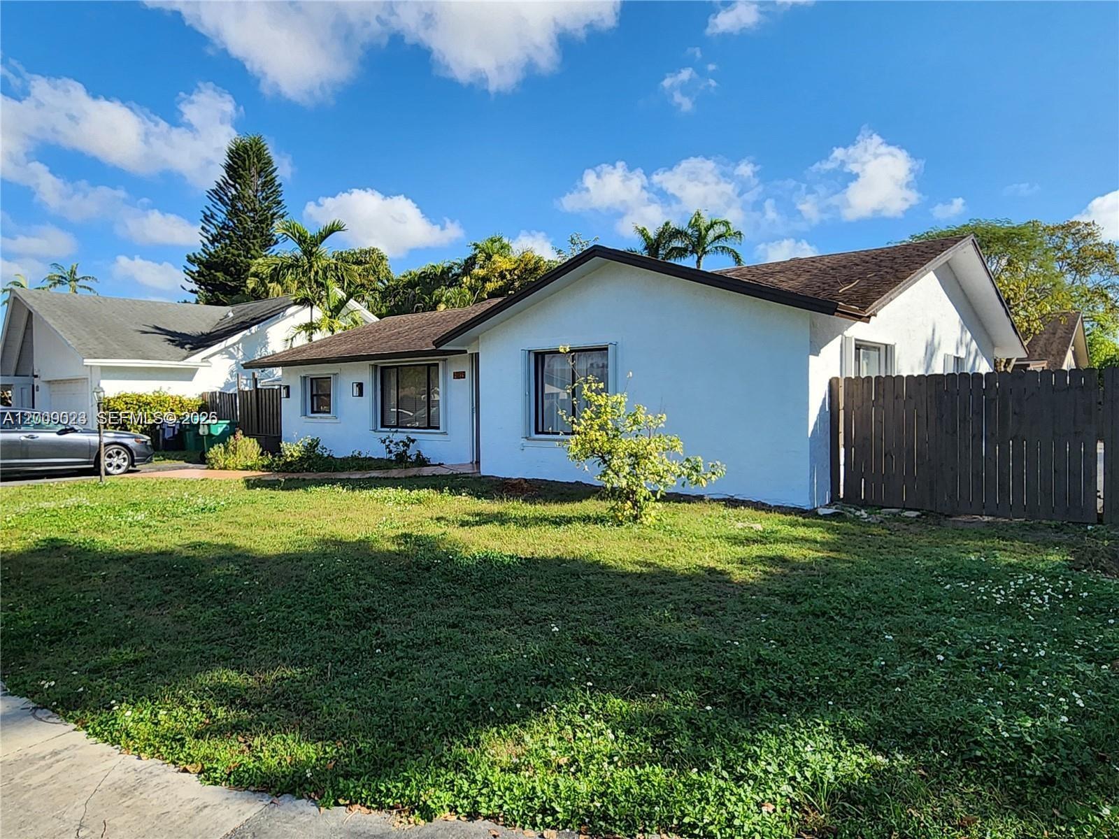 CALUSA CLUB ESTATES 5TH A