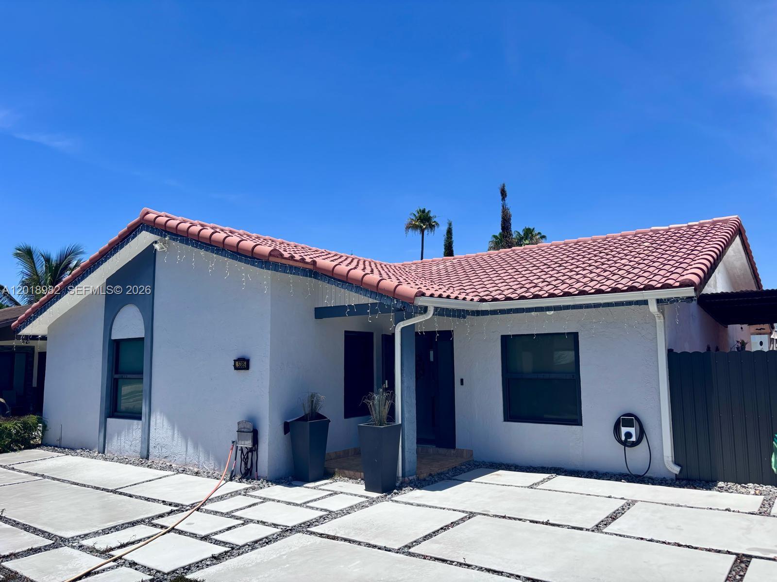 15385 SW 79th Ter House