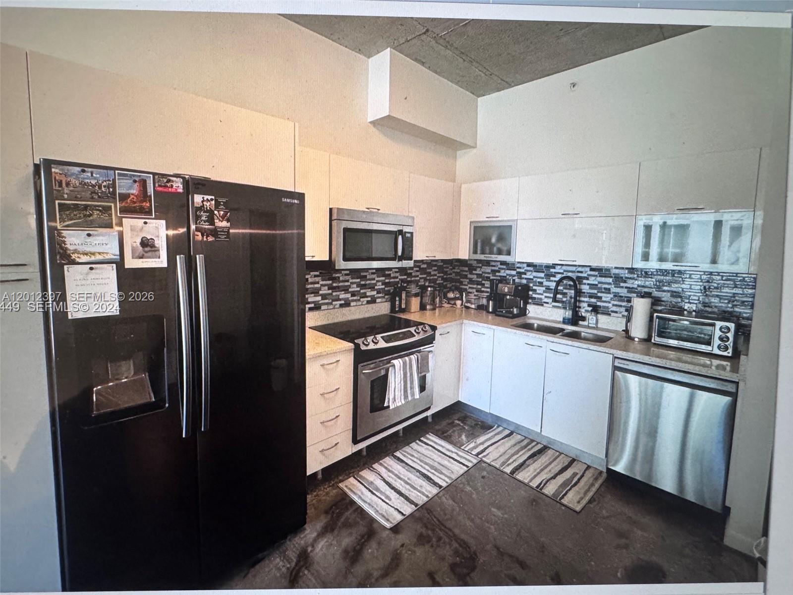 133 NE 2nd Ave 2003