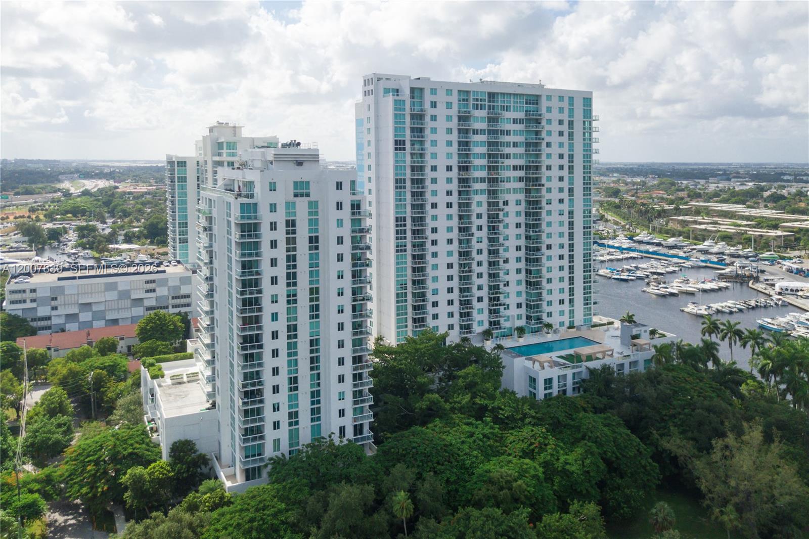 1871 NW S River Dr 802