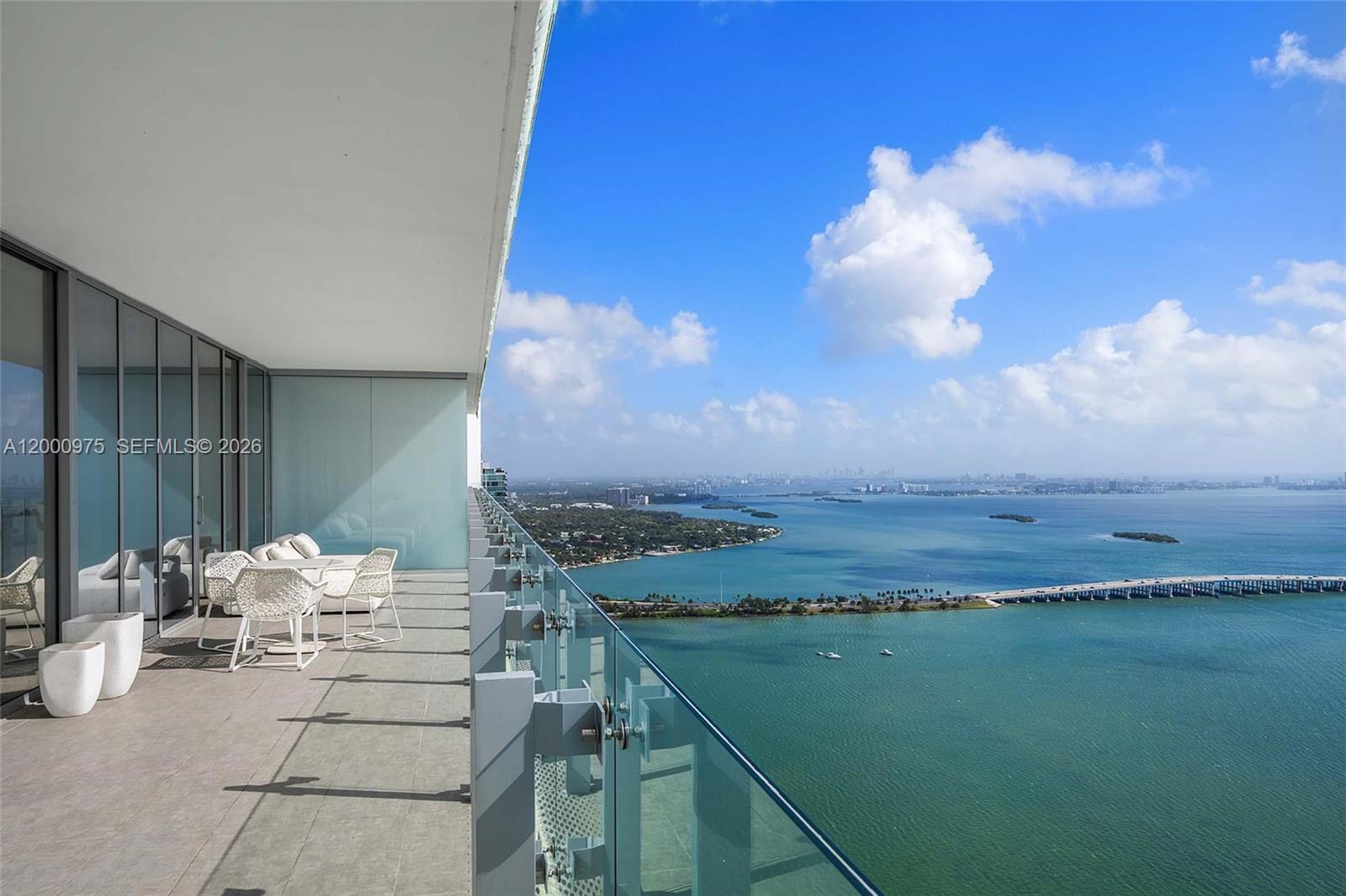 700 NE 26th Ter 3901