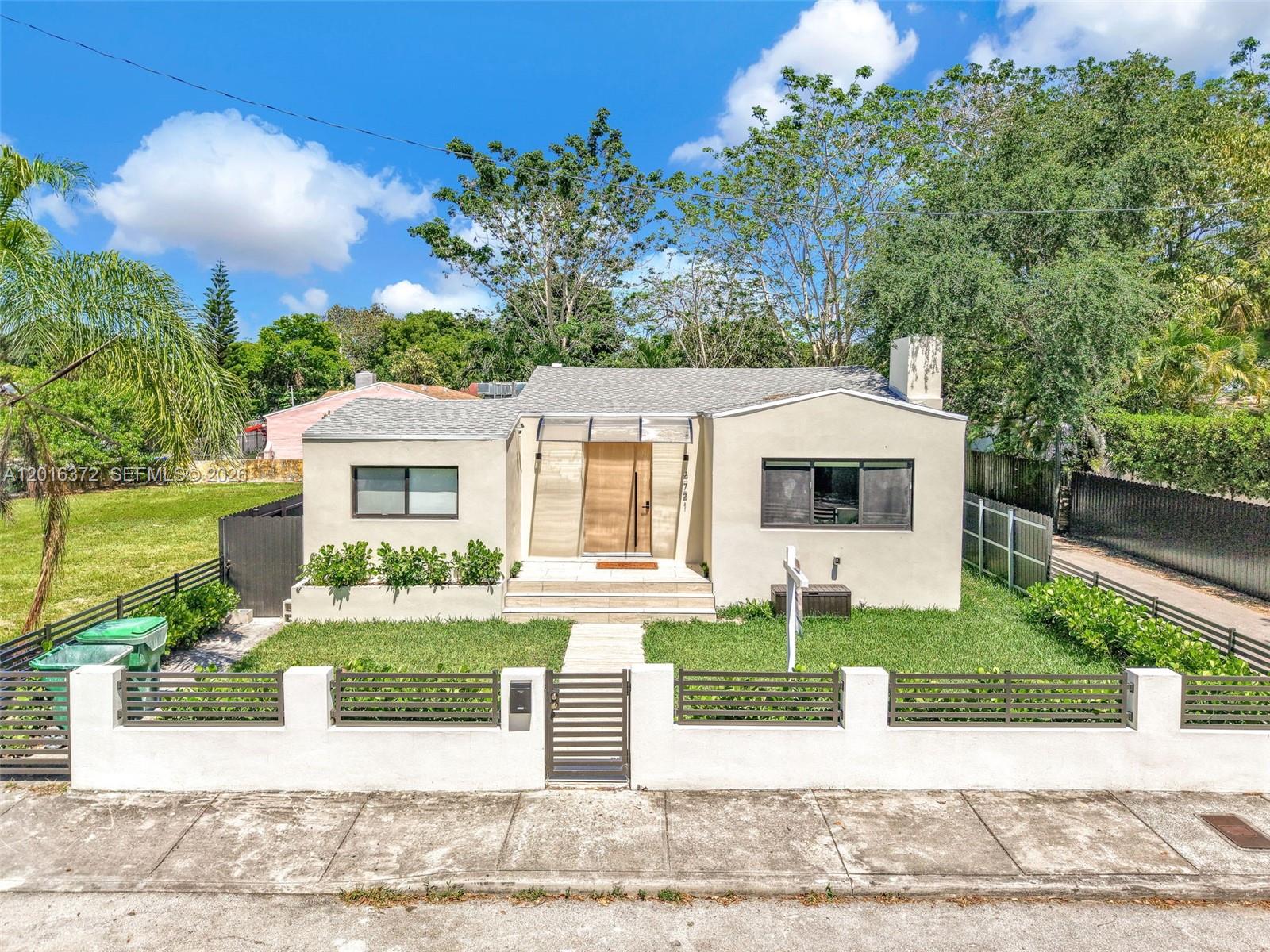 4721 NW 6th Ave