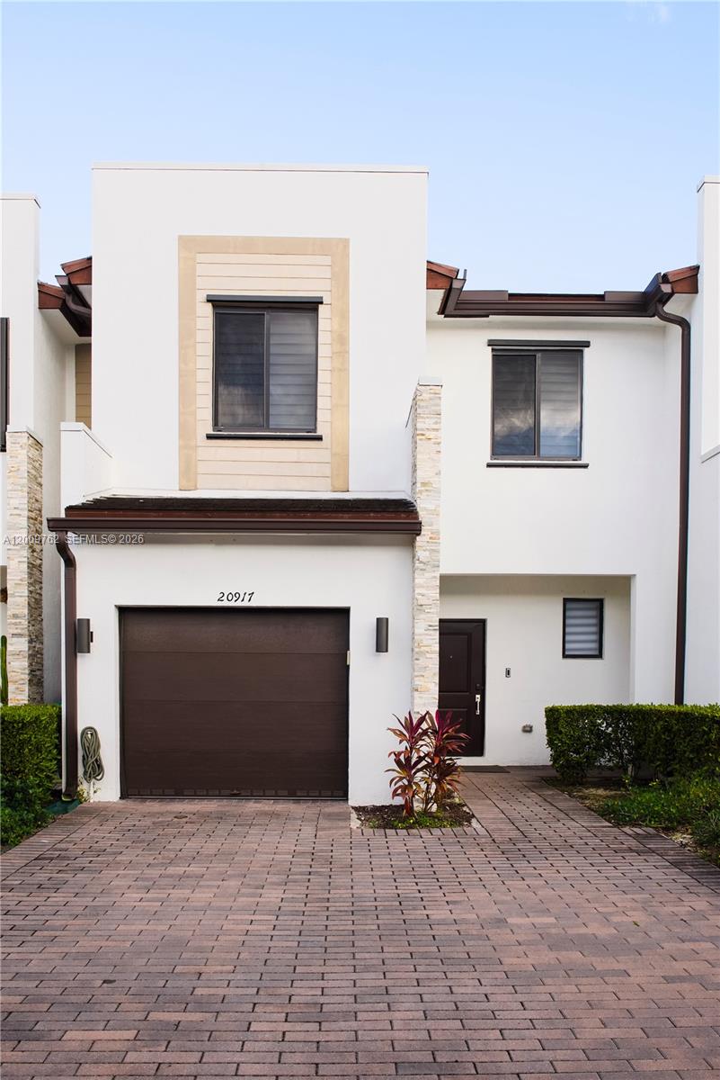 20917 NE 8th Ave 20917