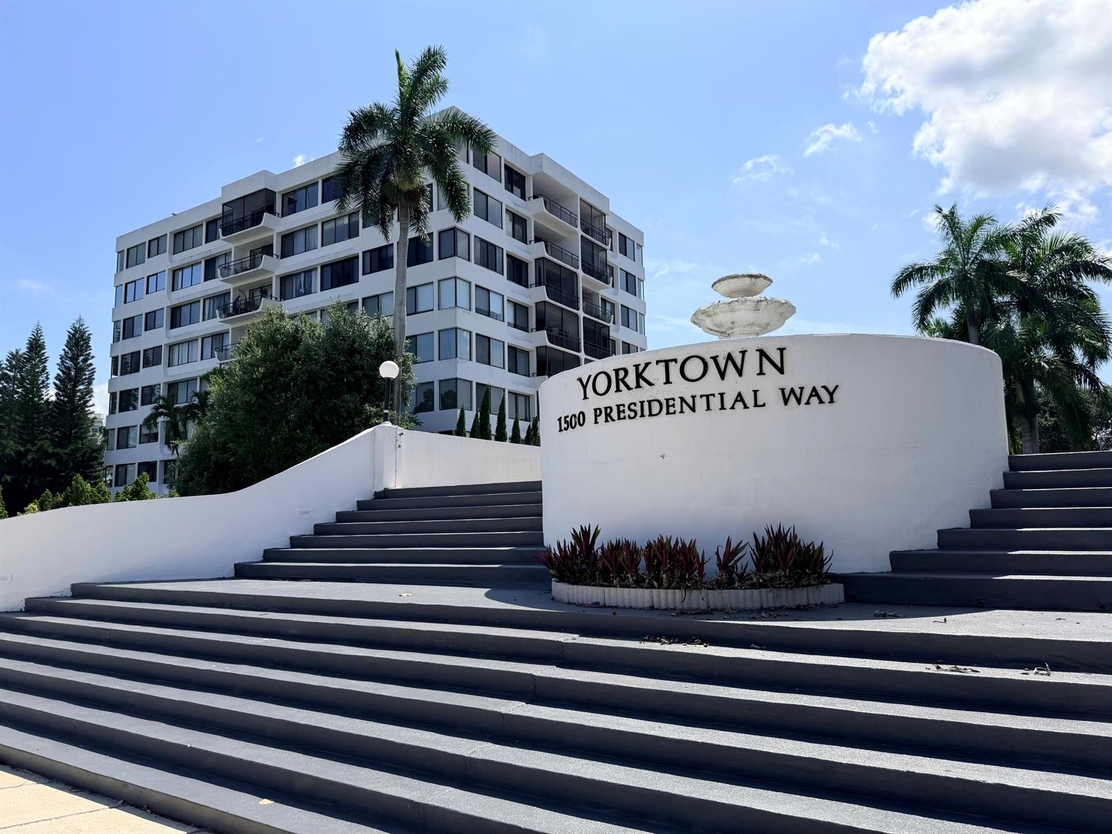 Yorktown Condo