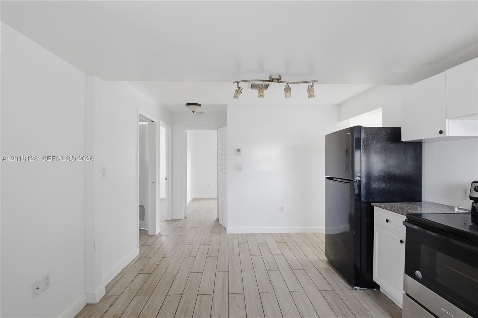 1035 NW 5th St 4