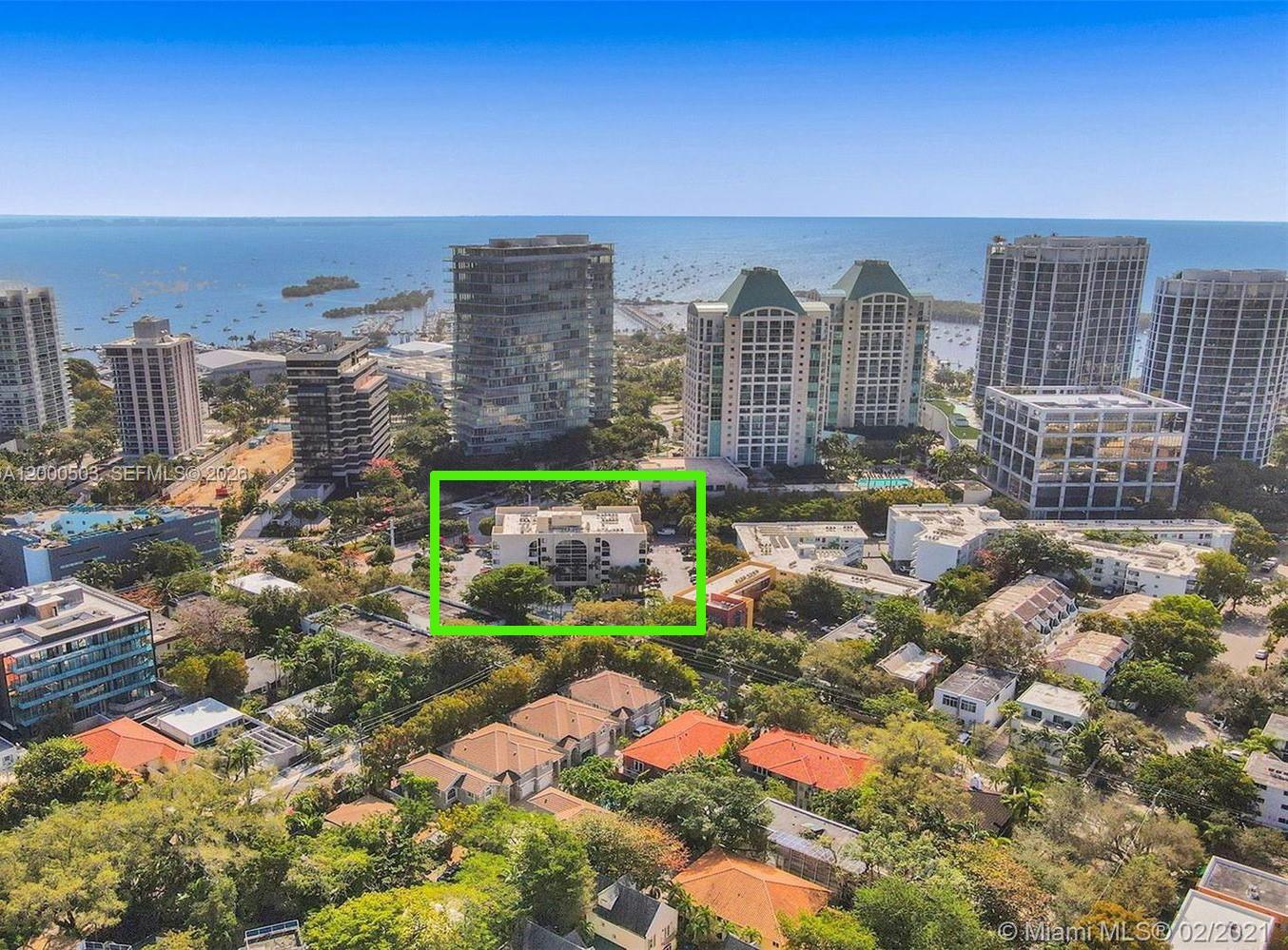 2715 Tigertail Ave 204